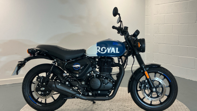 Royal Enfield Hntr 350 Rebel Red (23MY)